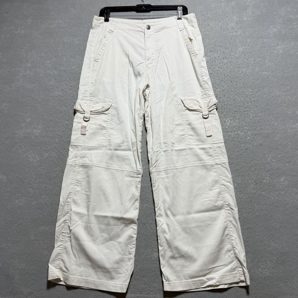 American Eagle Super High Rise Baggy Wide Leg Women’s 6 Offwhite Cargo Pants